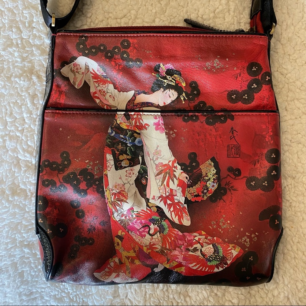 EUC. Barely used! Jeon Icon Los Angeles crossbody
